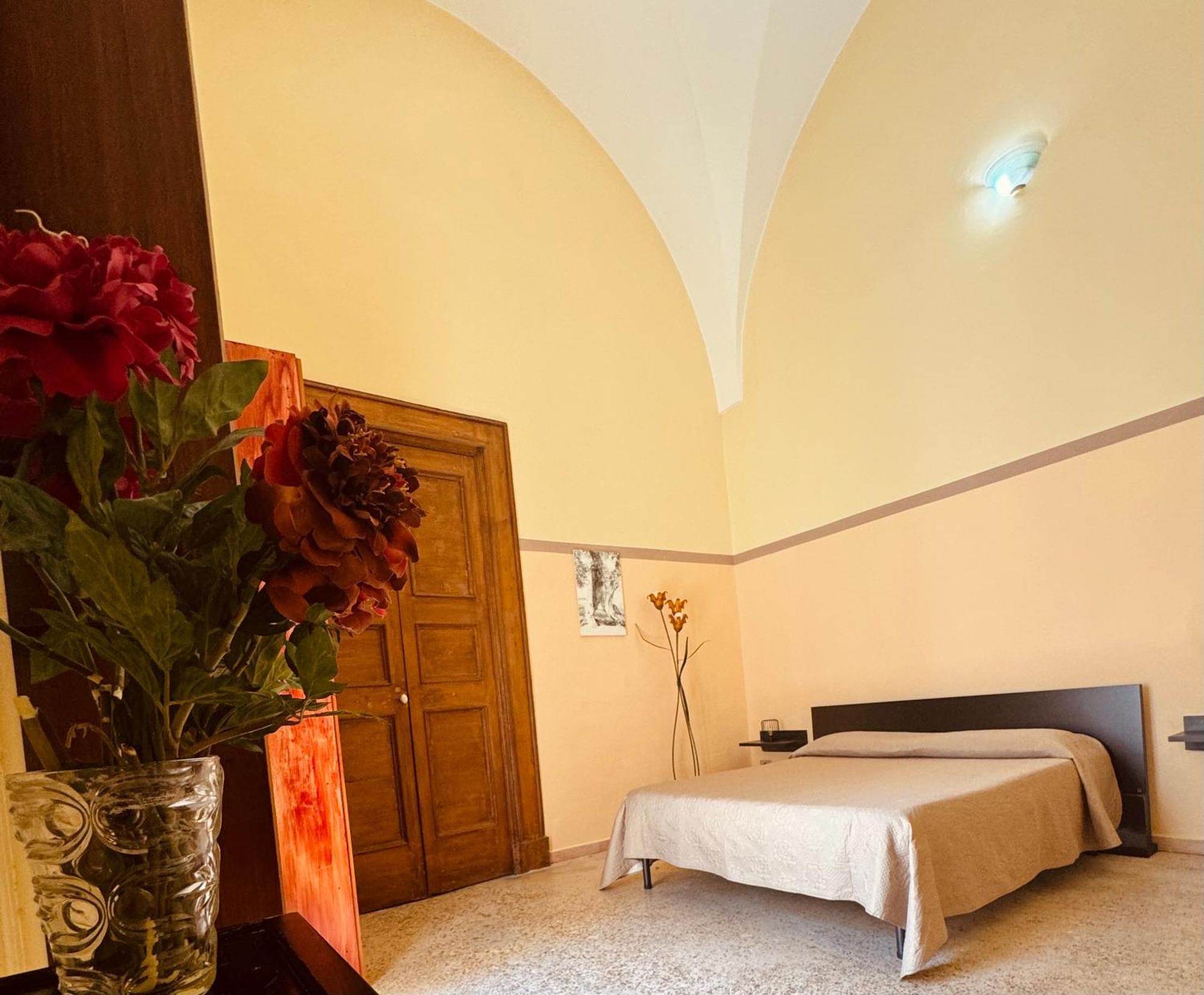 Il Pozzo Di San Paolo Bed and Breakfast Galatina Eksteriør billede